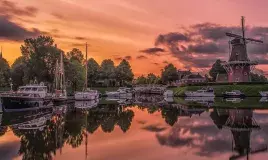 Port de plaisance camping de Lauwersoog aux Pays-Bas